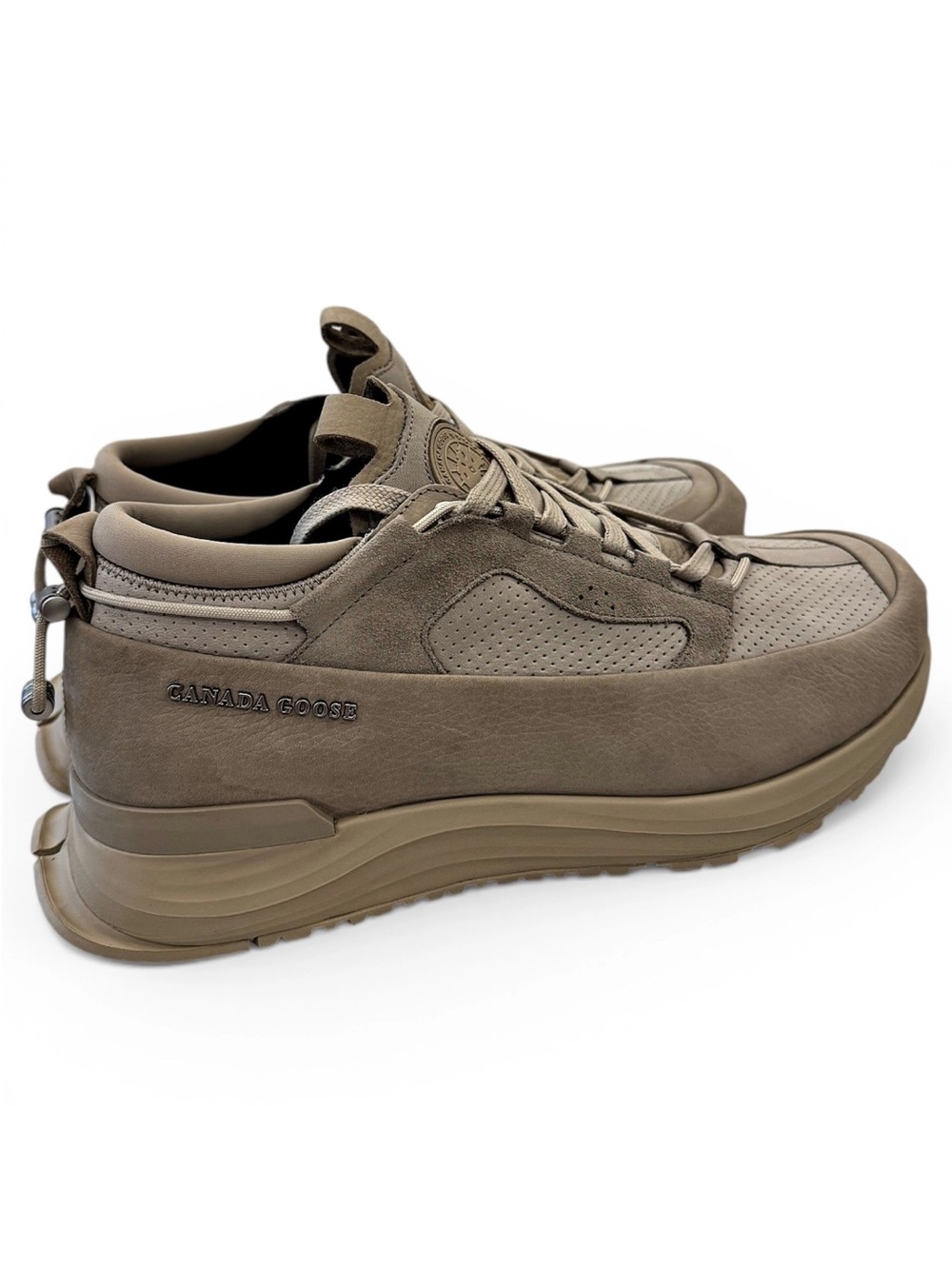 🆕BNWT Canada Goose Glacier Trail Sneaker Limestone | M US 10